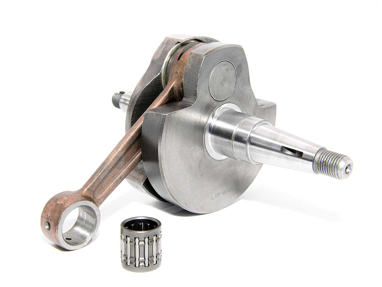 Barikit Kurbelwelle für einen Vespa PX 125 Motor. Eine Pleuelstange mit Hubzapfen und ein Nadellager.