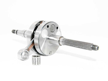 Barikit Kurbelwelle für einen Yamaha Aerox Roller Motor. Eine Pleuelstange mit Hubzapfen und ein Nadellager.